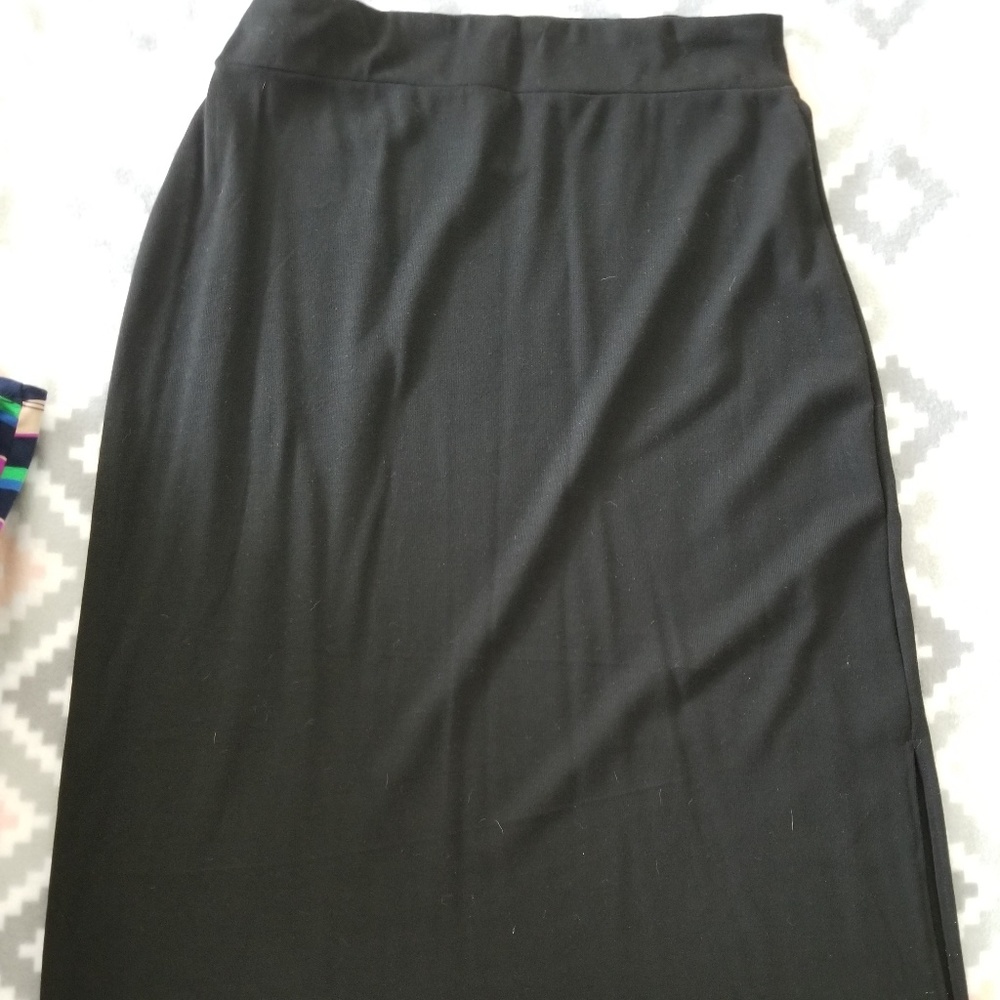 Long black skirt